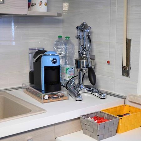 Intero Appartamento Con Giardino E Colazione Dario Parma Eksteriør billede